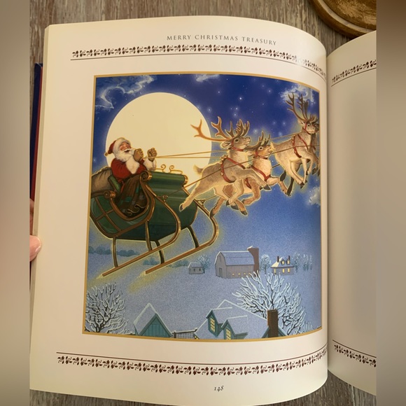 🎄Merry Christmas Treasury of Stories and Songs Children’s Book - Picture 7 of 15